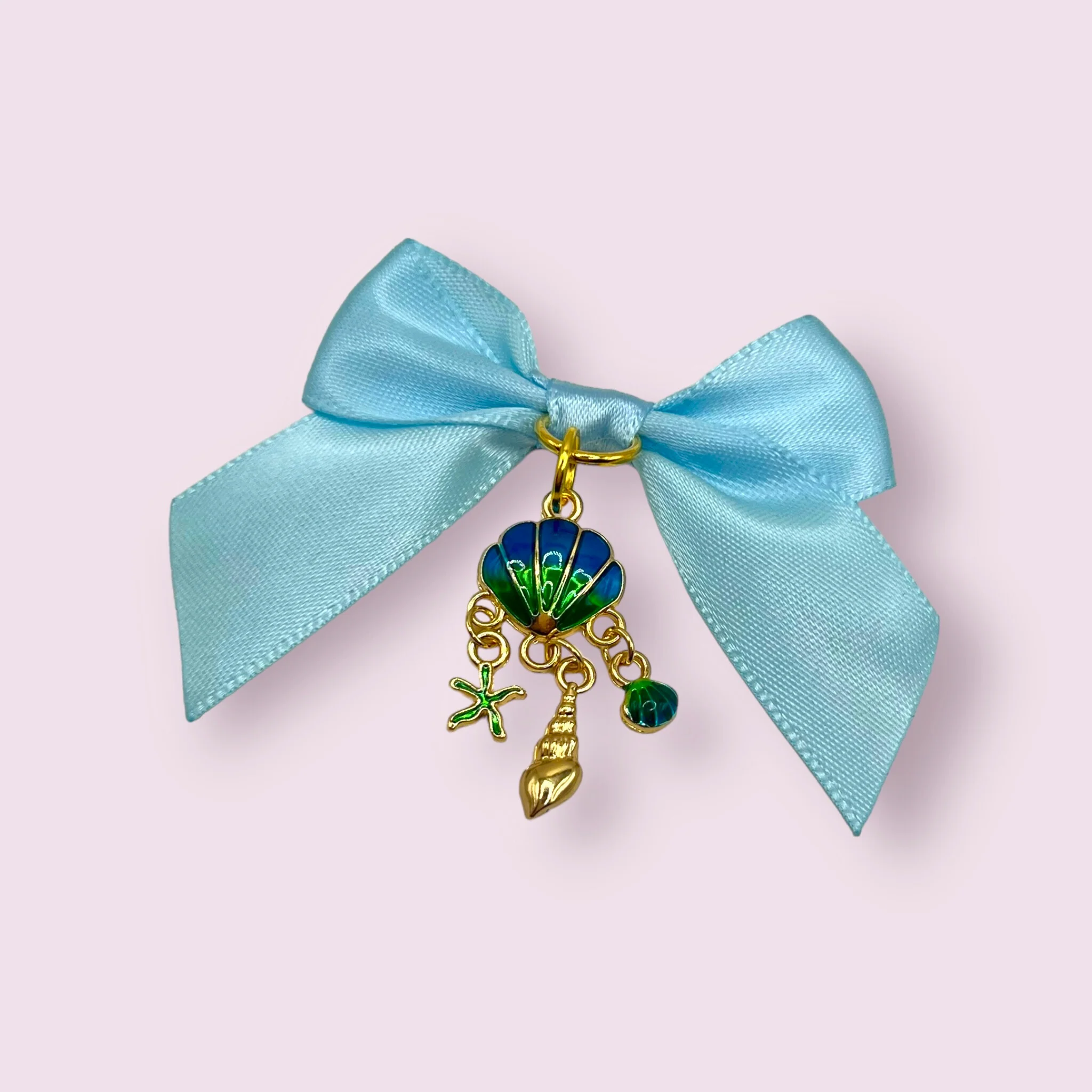 Bark 5th Ave., LLC Premium Pet Hair Accessory - Dogs - Image 7